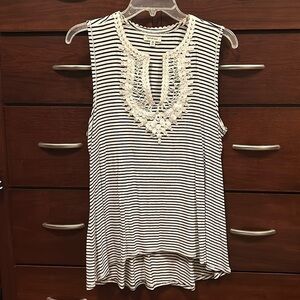 Max Studio women’s Medium cotton beach coverup / dress